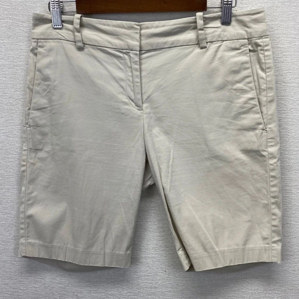 Ann Taylor Factory Chino Shorts Womens 4 Beige Khaki Cotton Stretch Mid Rise 9in